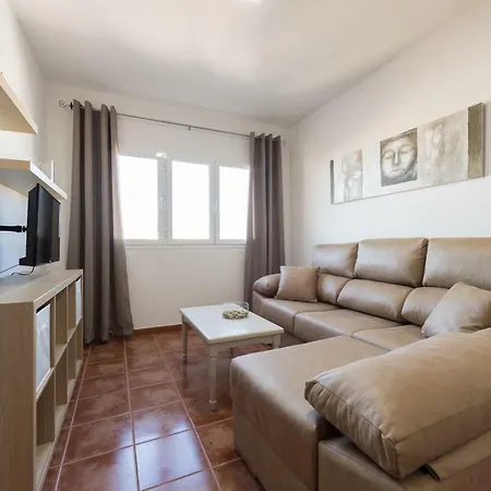 Διαμέρισμα La Madera - Urban Near The Airport - Wifi *
