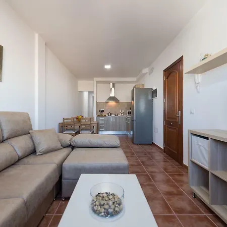 Διαμέρισμα La Madera - Urban Near The Airport - Wifi