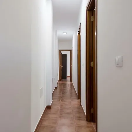 Διαμέρισμα La Madera - Urban Near The Airport - Wifi